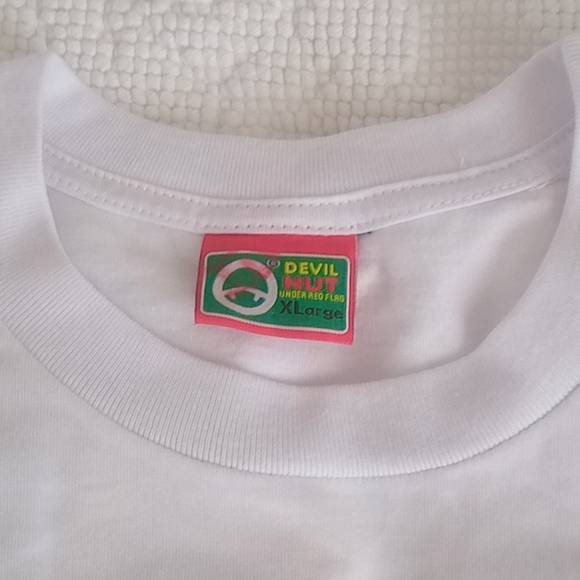 T shirt - Picture 3 of 5